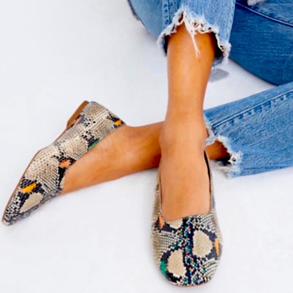 Madewell Cory Snake Embossed Flats size 8.5